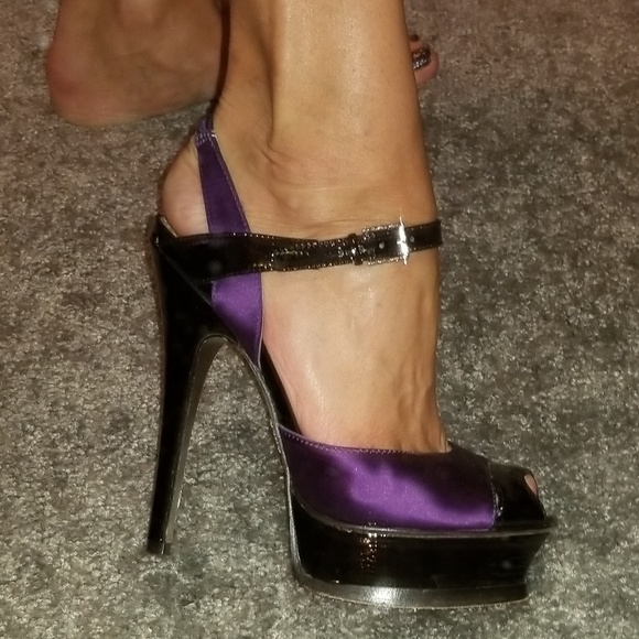 bebe Shoes - Bebe slingback black and purple satin heels